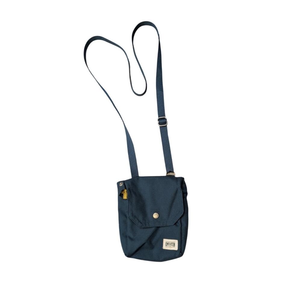 Duluth Trading Co. Slingalong Small Fold Over Bag